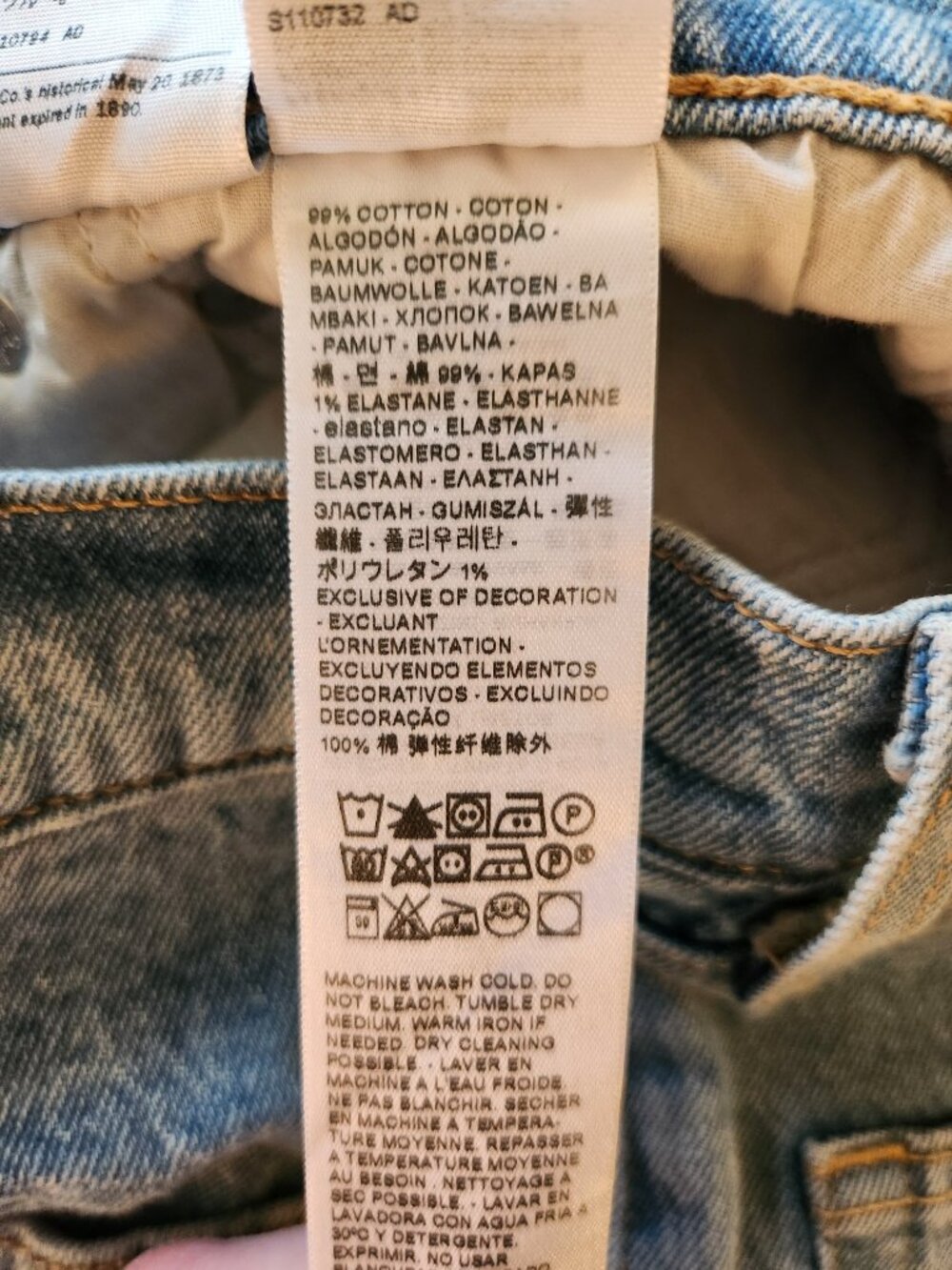 Levi's Ribcage Straight 28 - Picture 10 of 11